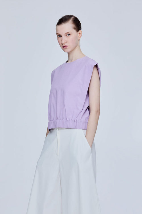 color:LAVENDER