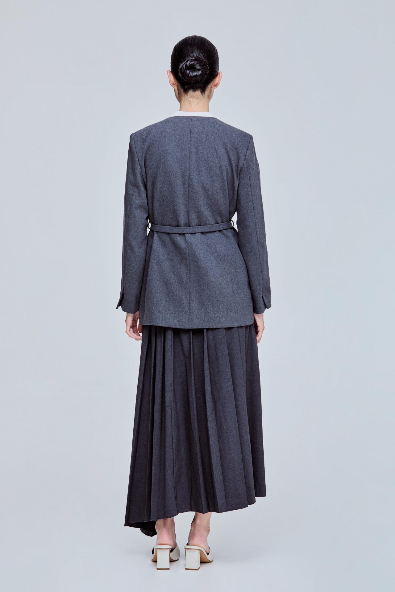 color:HUE GREY
