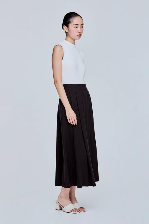color:NOIR