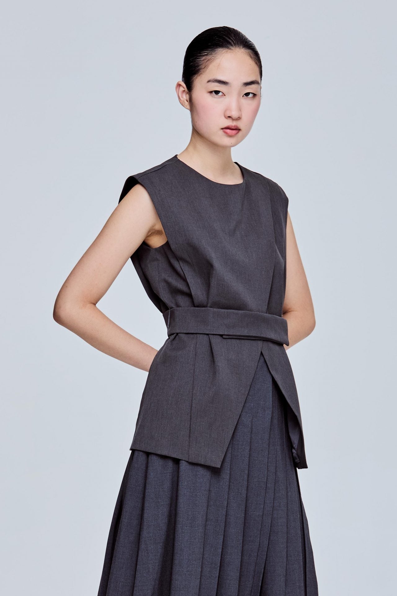 color:HUE GREY