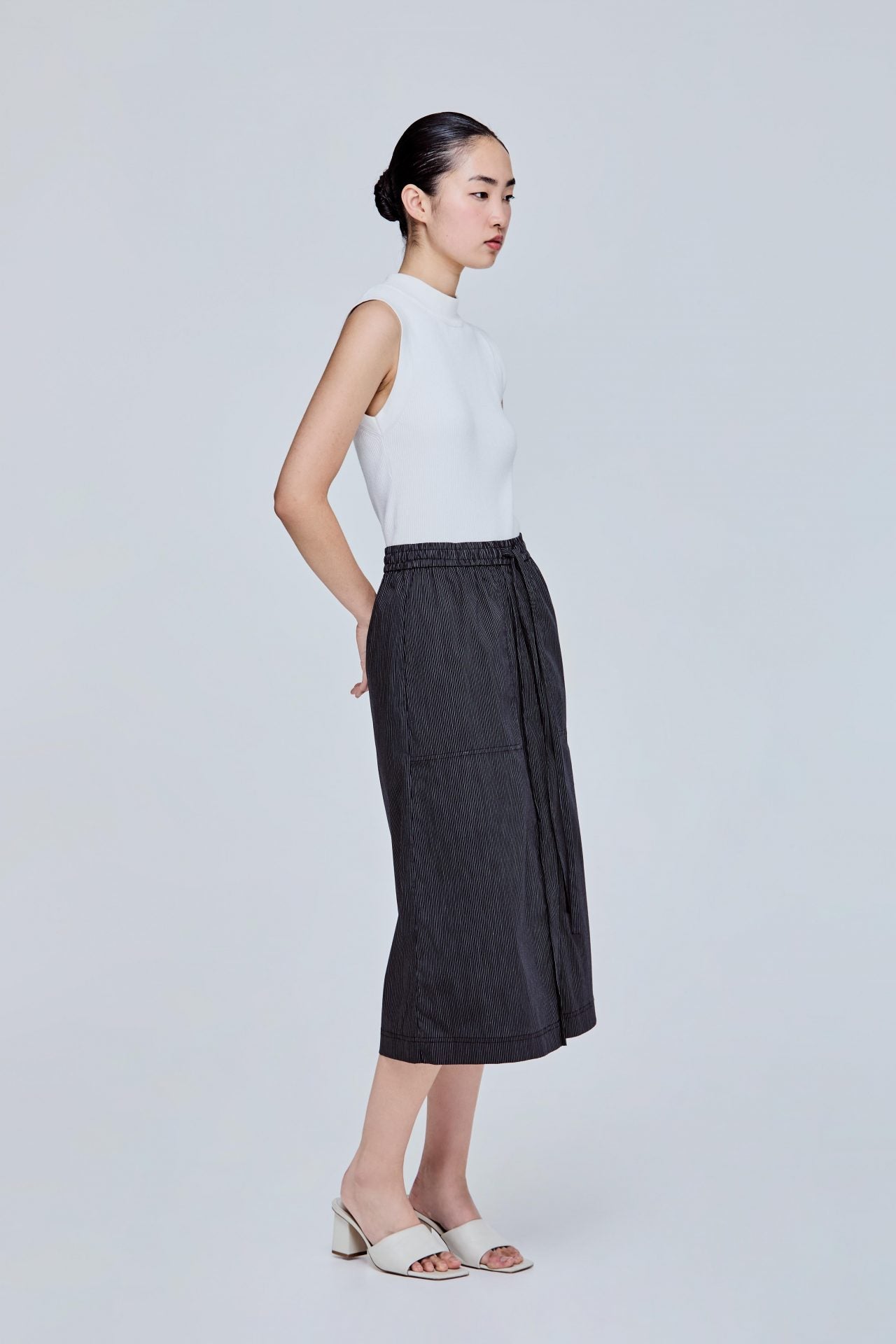 color:BLACK STRIPES