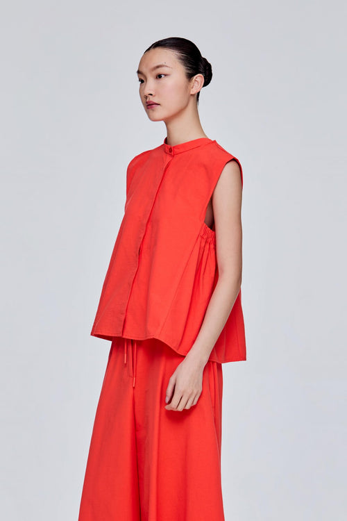 color:ORANGE
