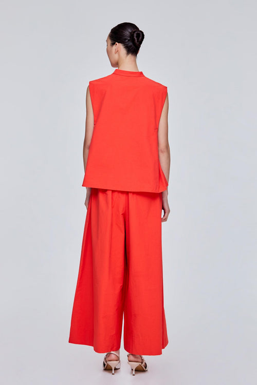 color:ORANGE