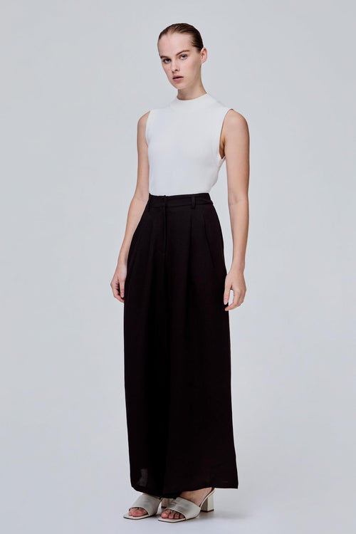 color:NOIR