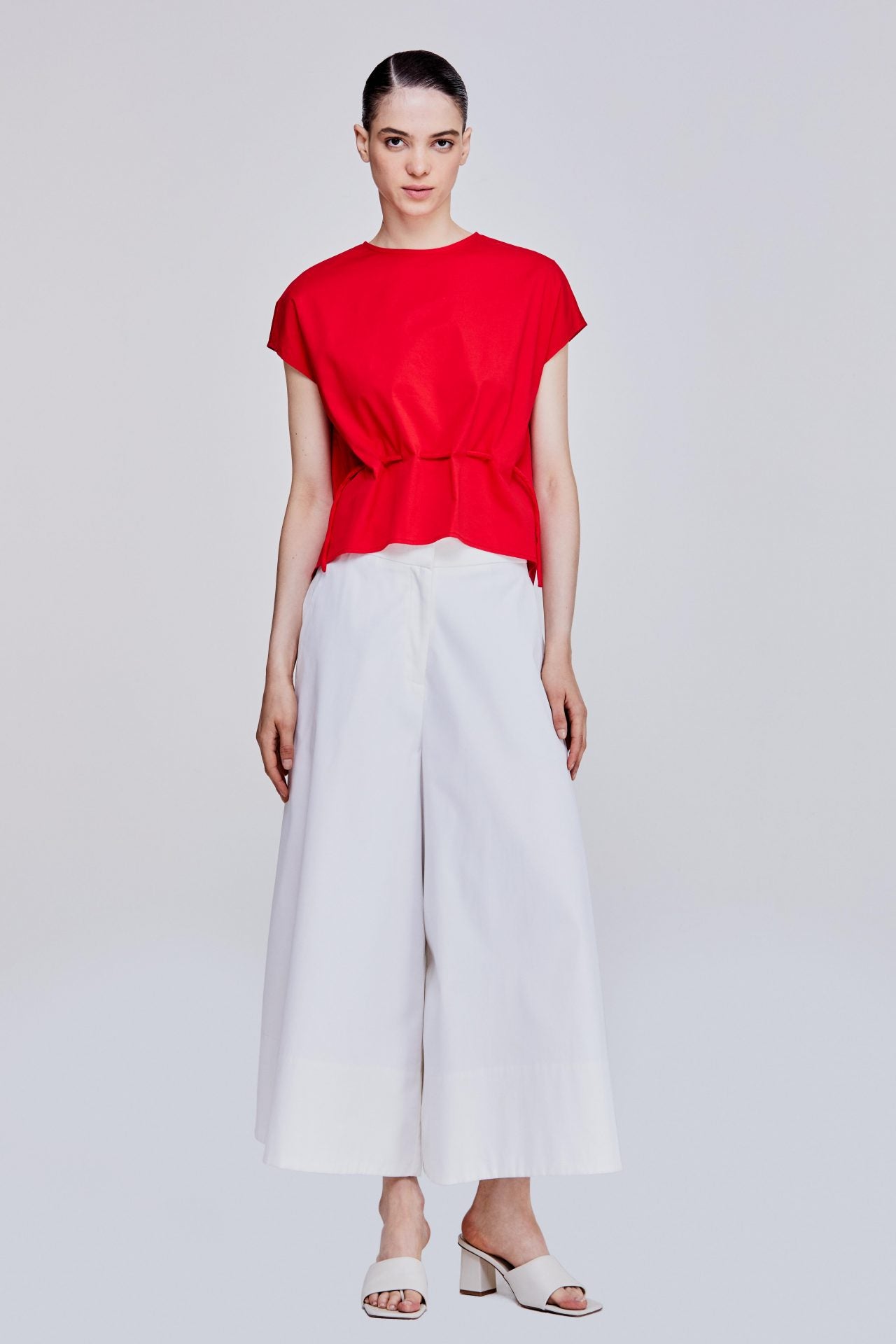 color:SCARLET