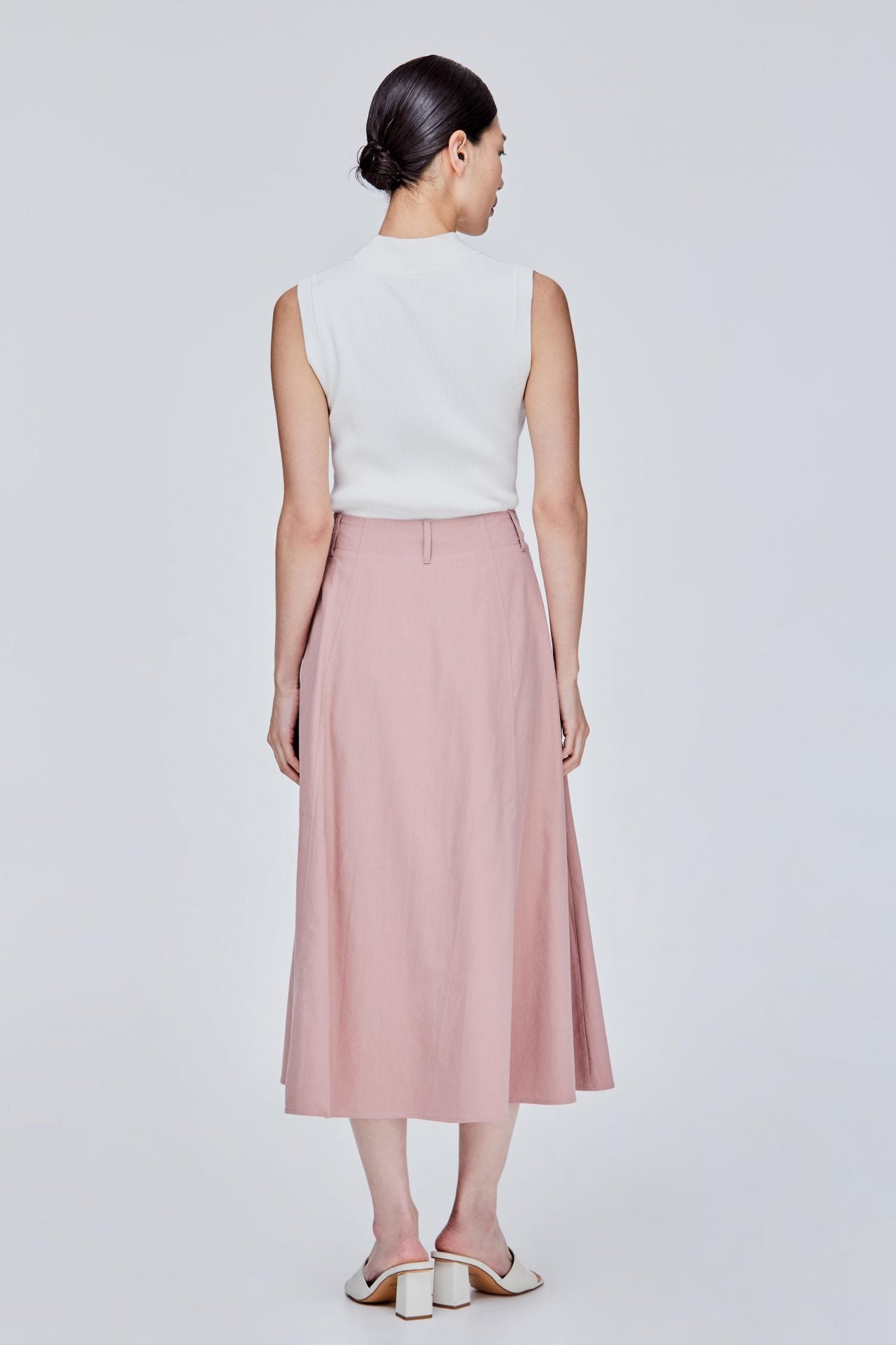 color:DUSK PINK