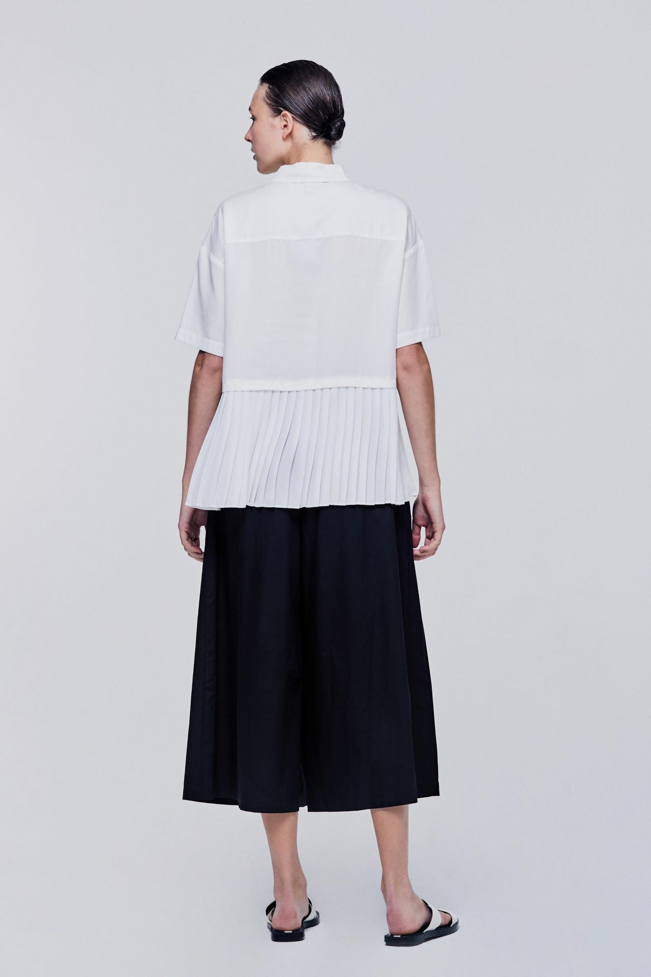 color:IVORY 3