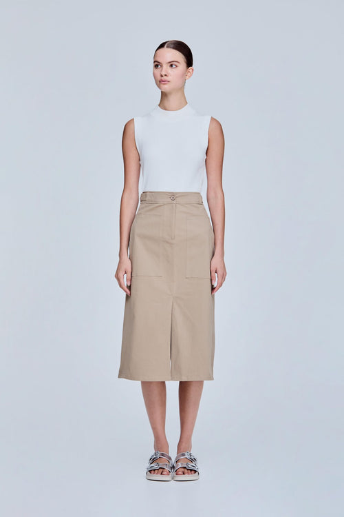 color:KHAKI