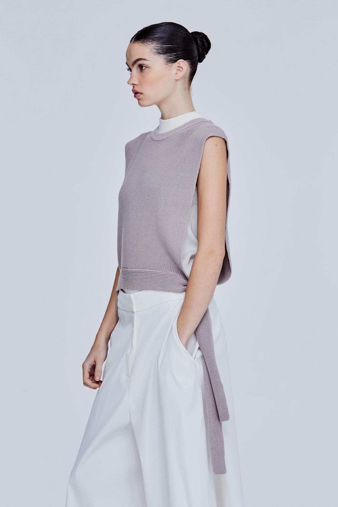 color:HEATHER