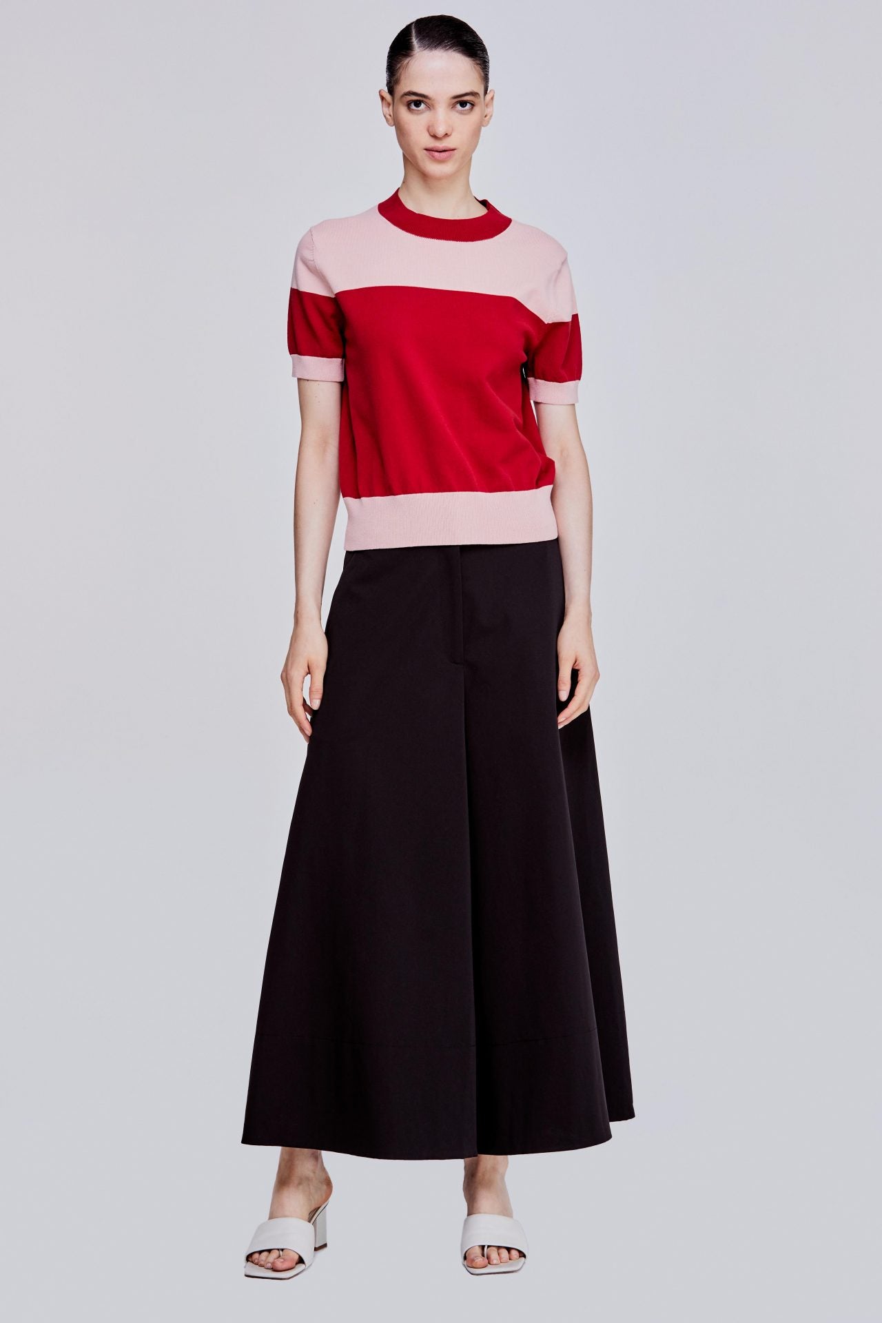 color:CRIMSON