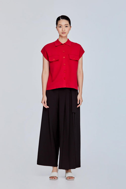 color:RED