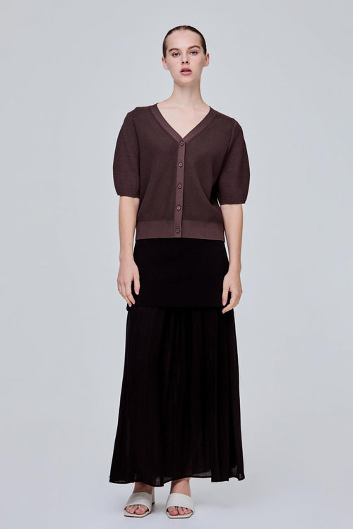 color:DARK BROWN