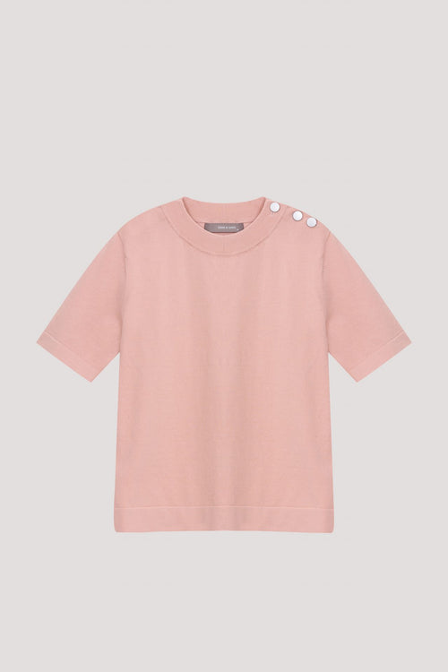 color:BLUSH