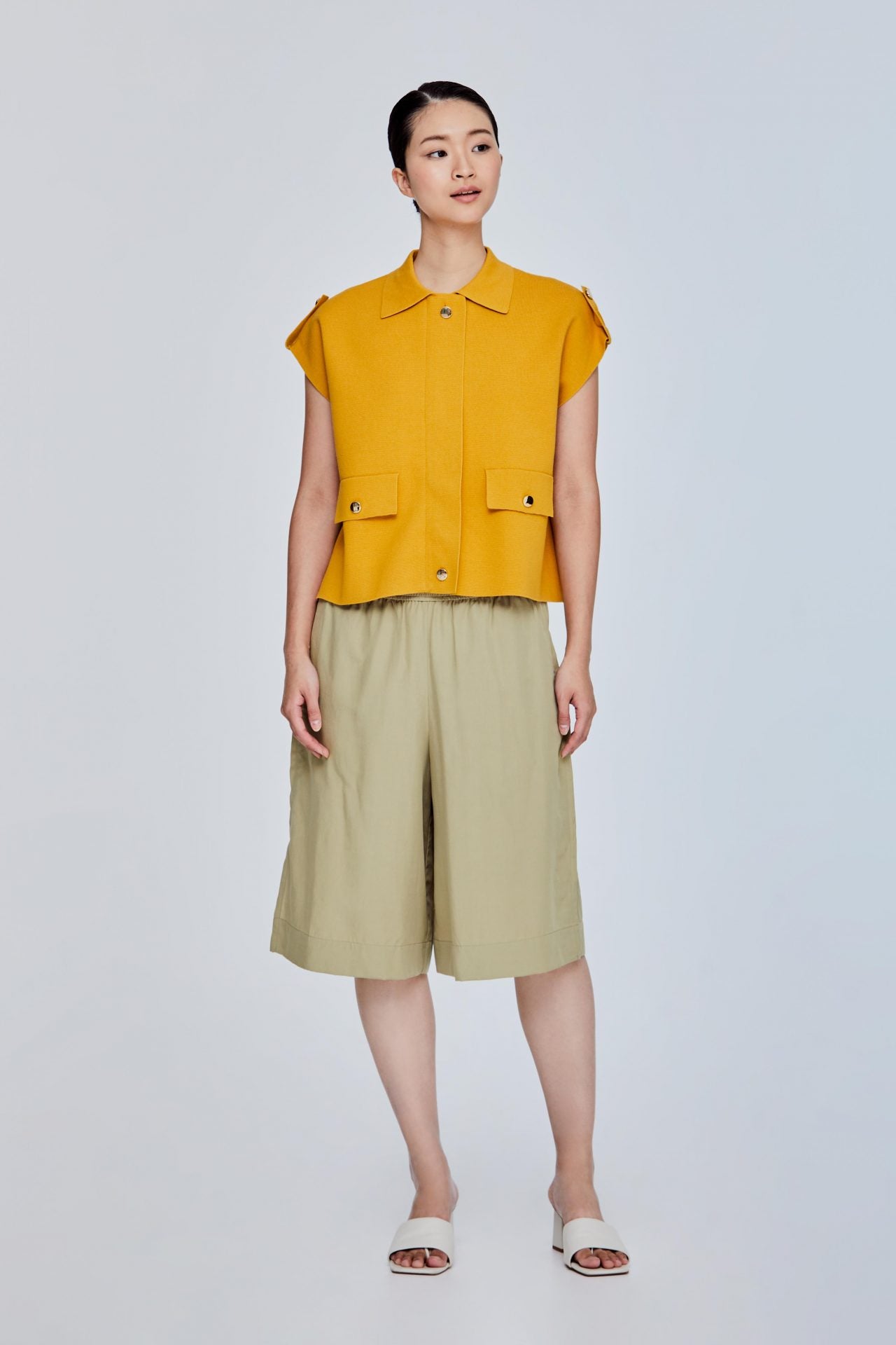 color:MUSTARD