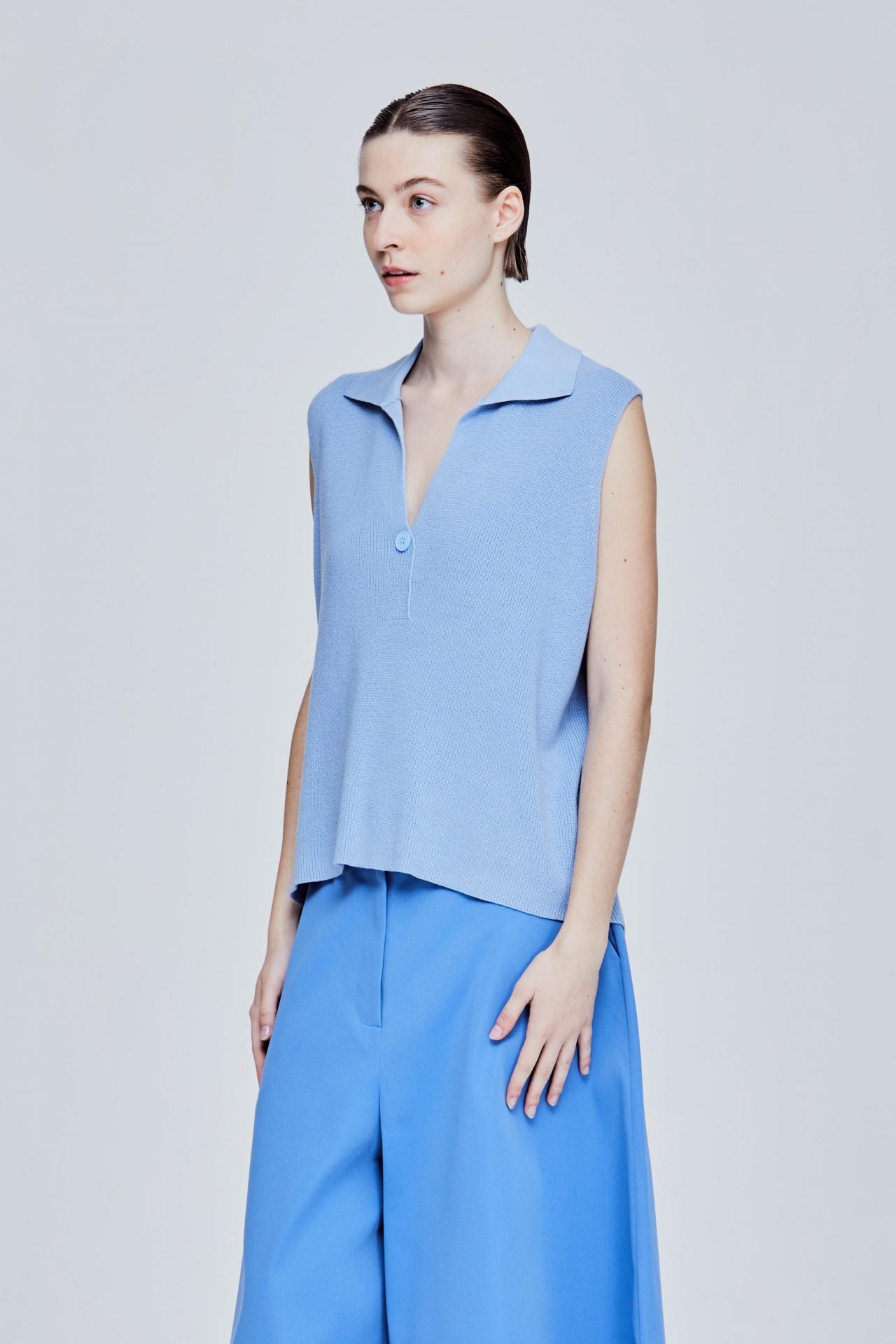color:SKY BLUE