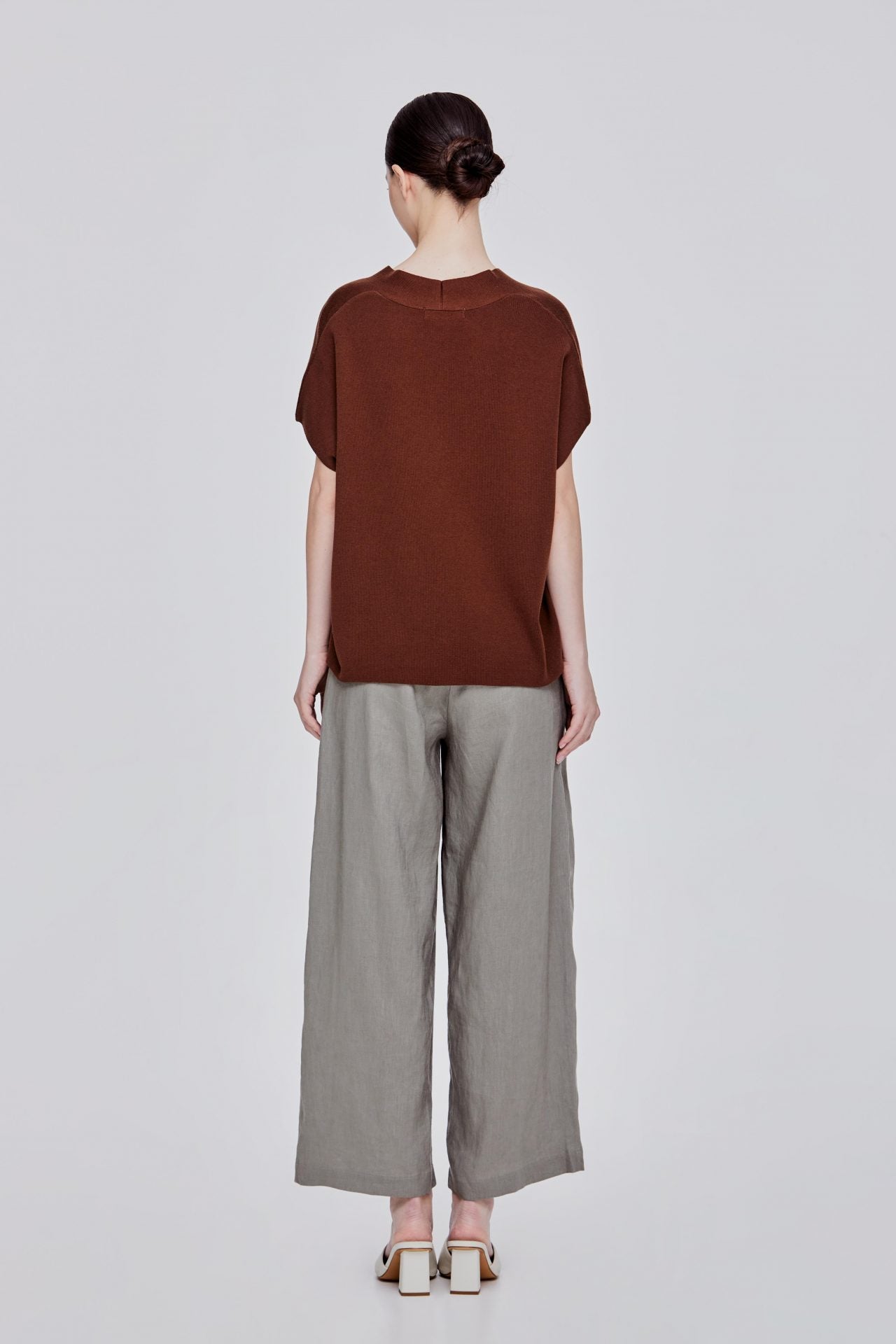 color:BROWN