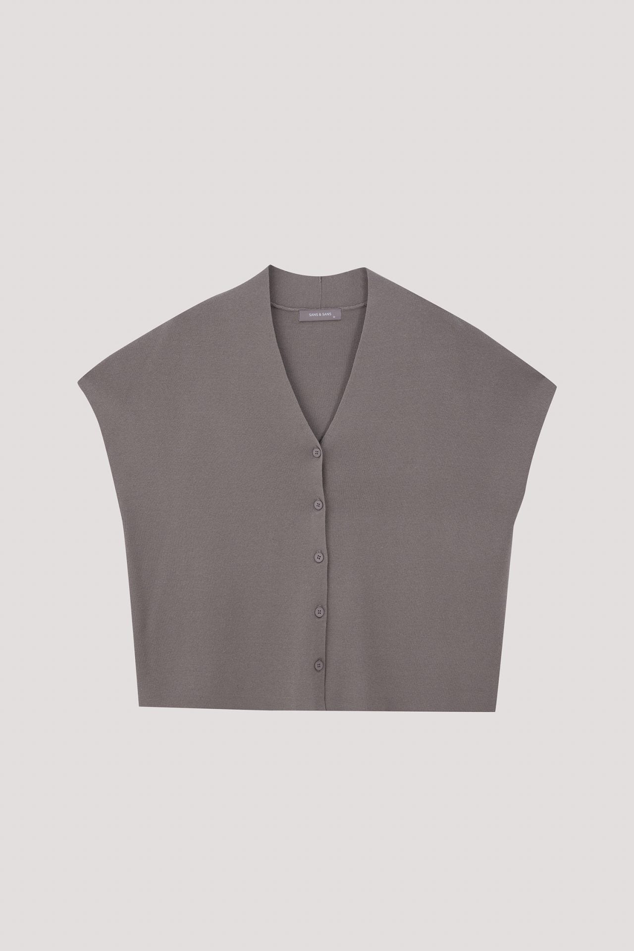 color:GREY