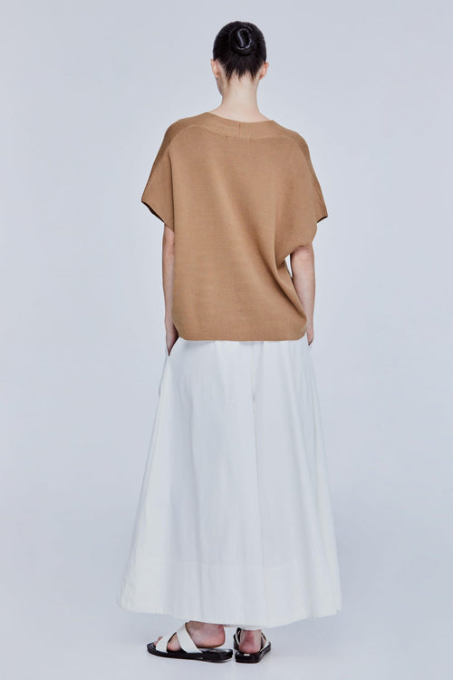 color:KHAKI