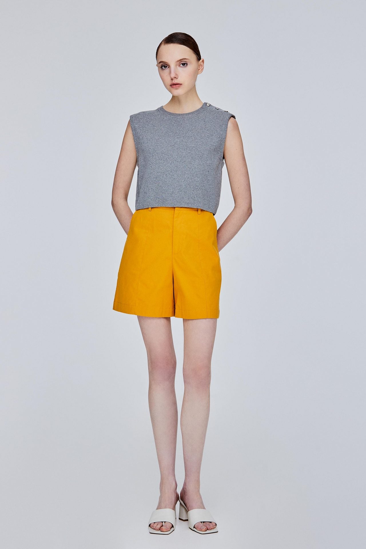 color:HUE GREY 1