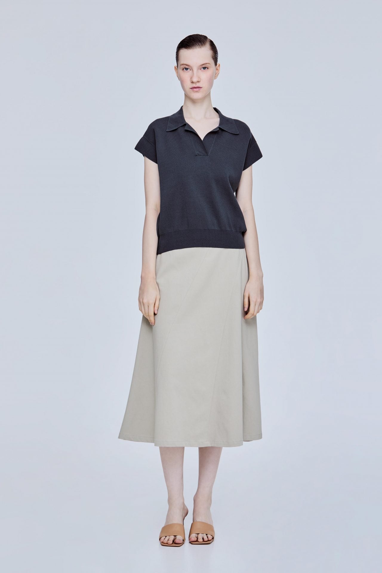 color:DARK GREY