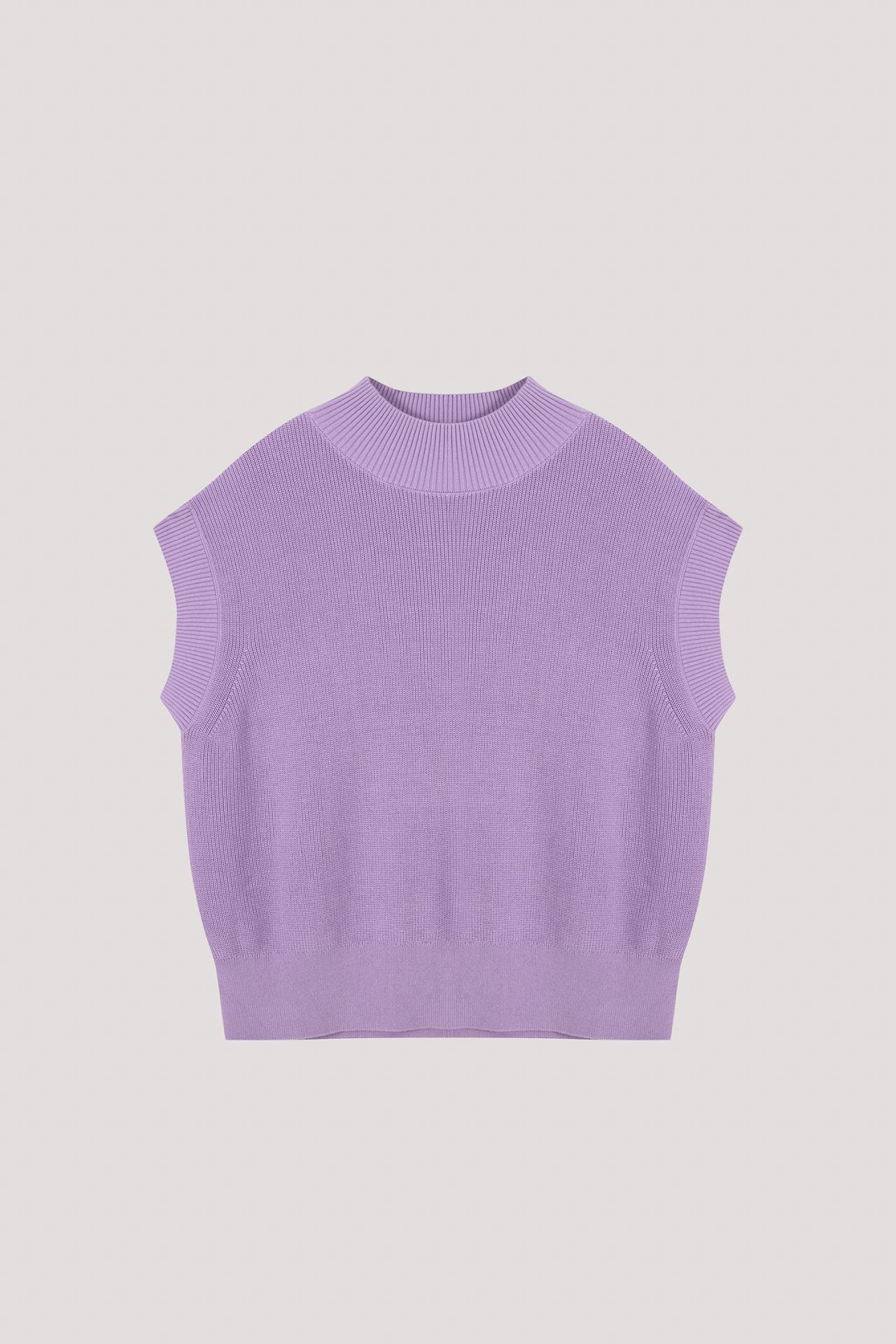 color:LAVENDER
