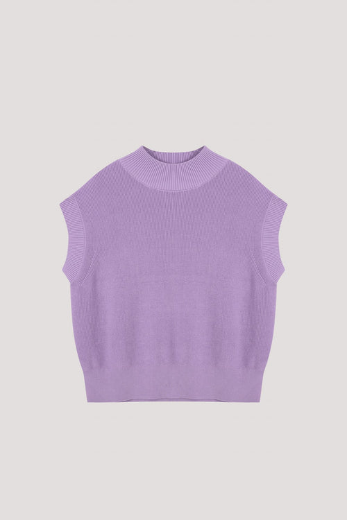 color:LAVENDER