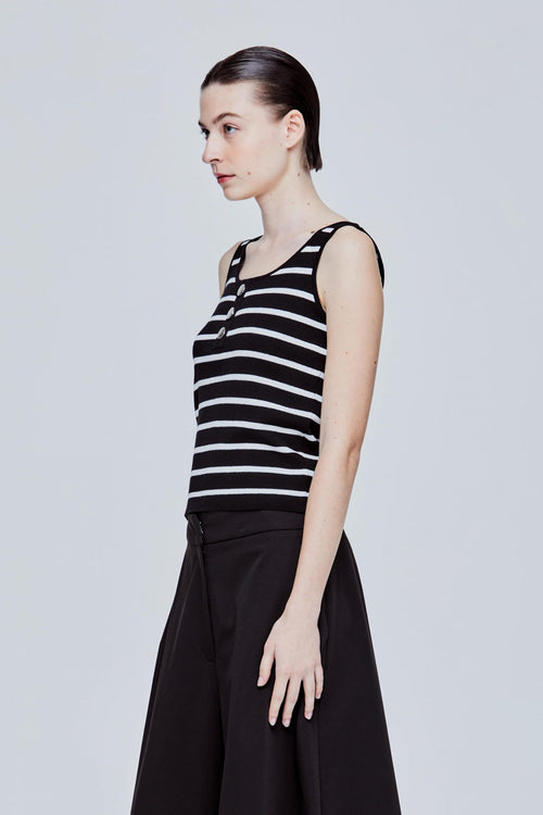color:BLACK STRIPES