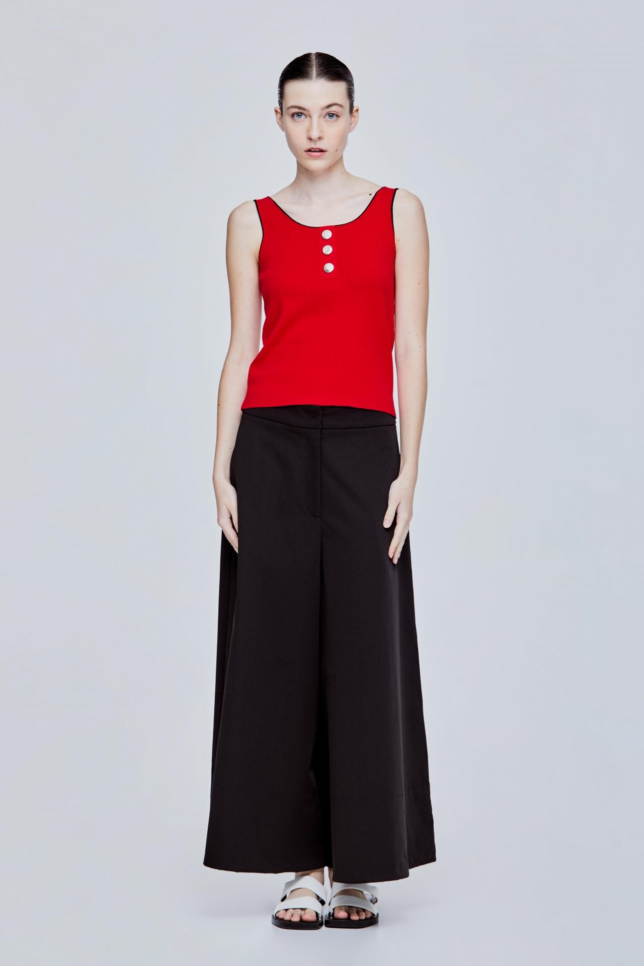 color:SCARLET