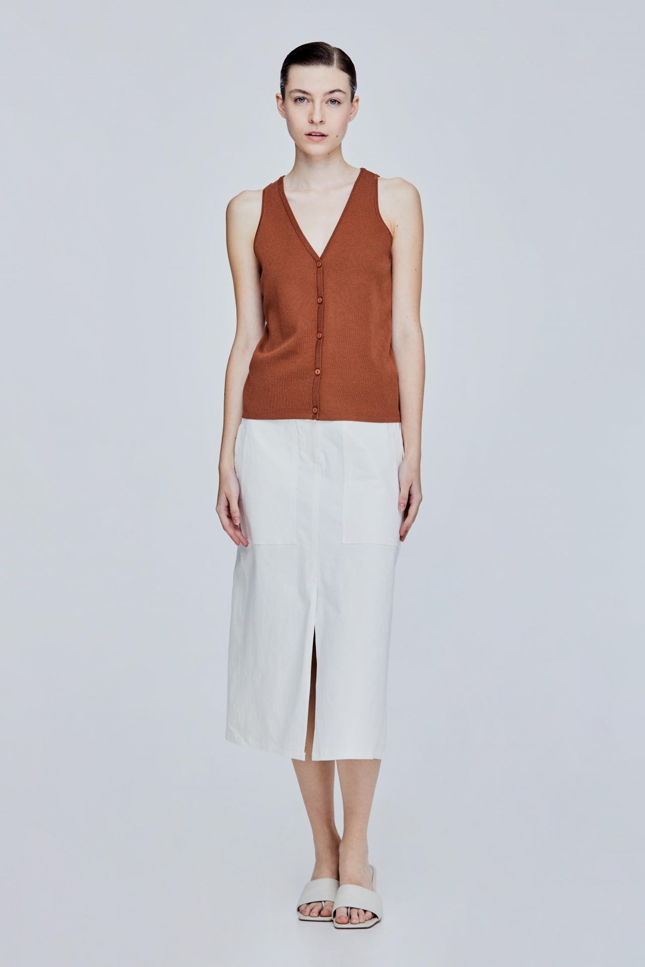 color:BROWN