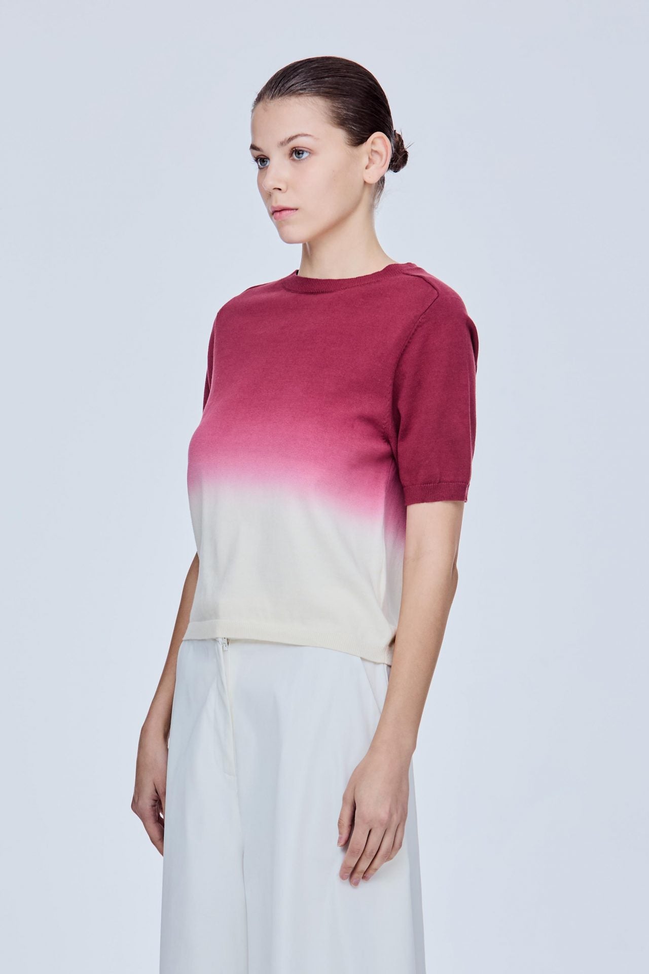 color:DARK RED