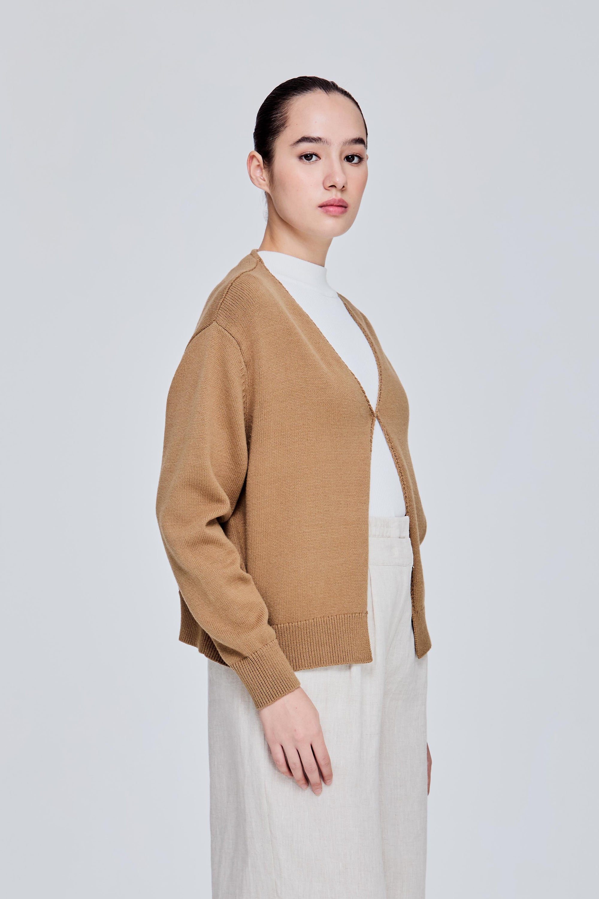 color:BRONZE