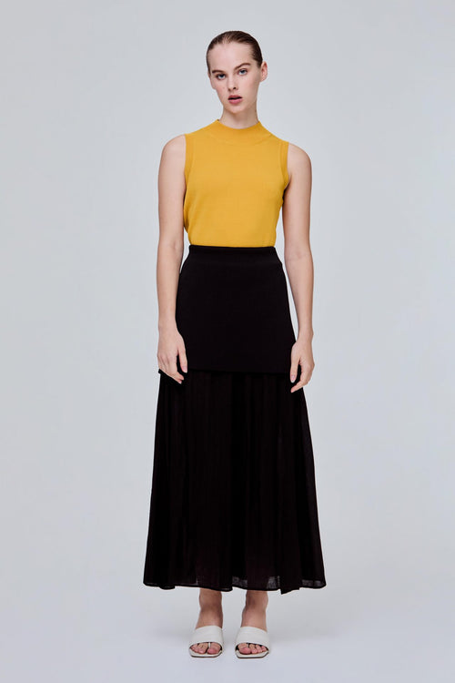 color:NOIR