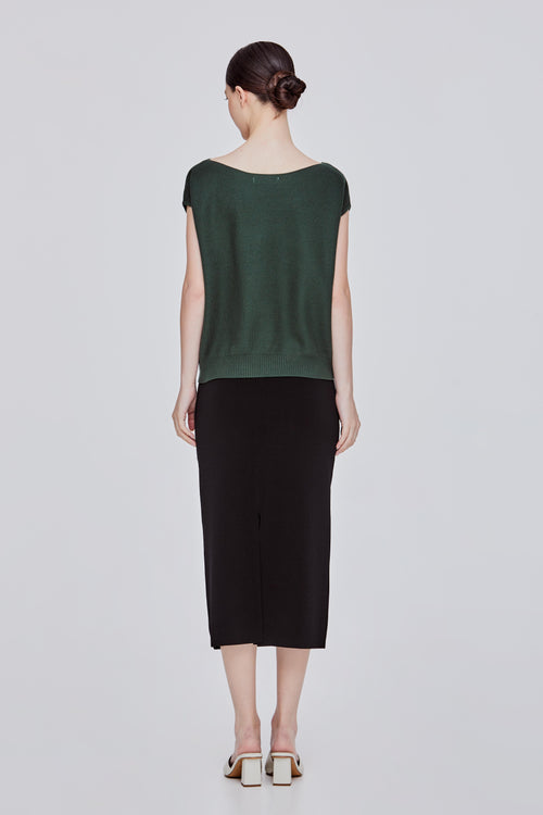color:DARK GREEN