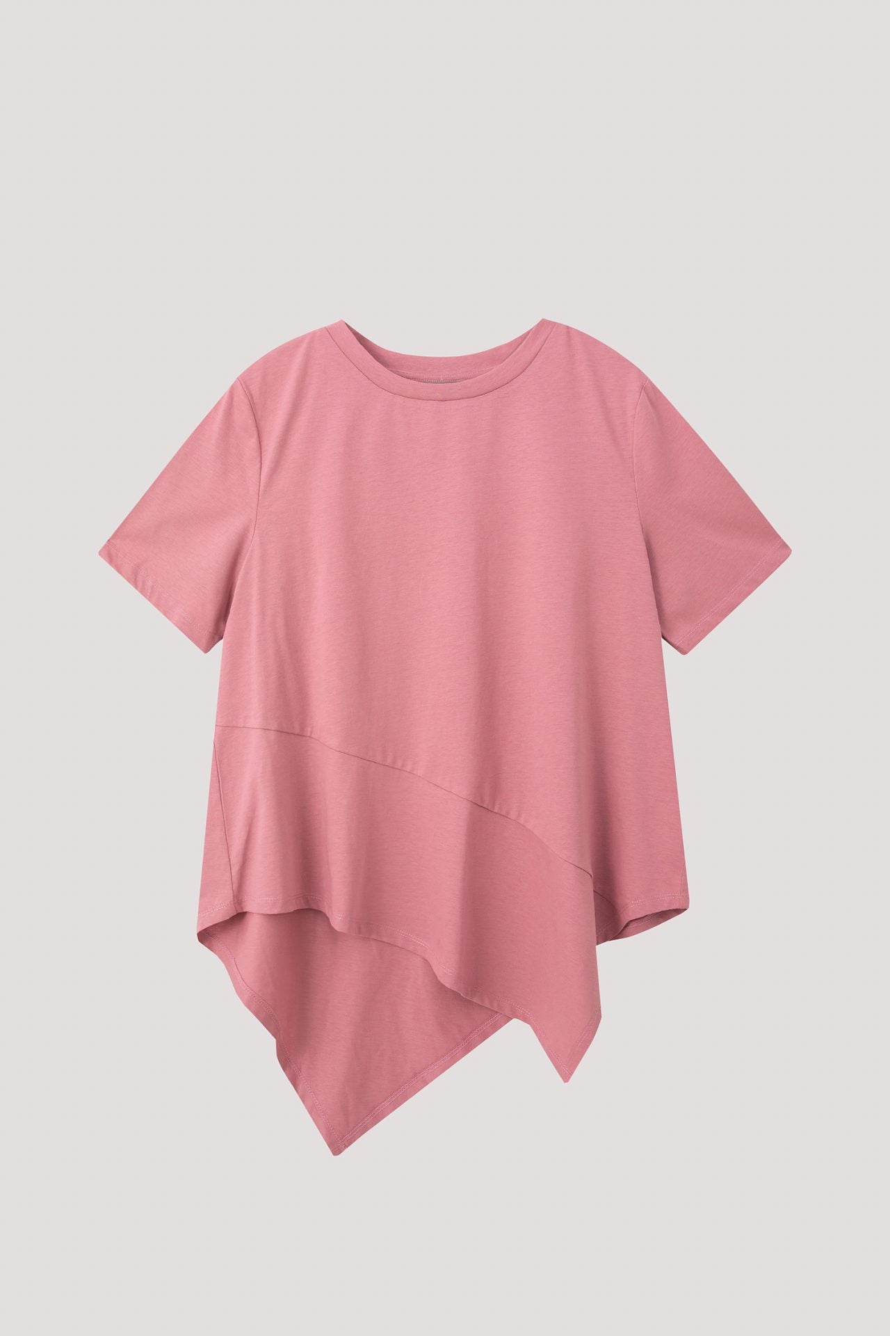 color:PINK