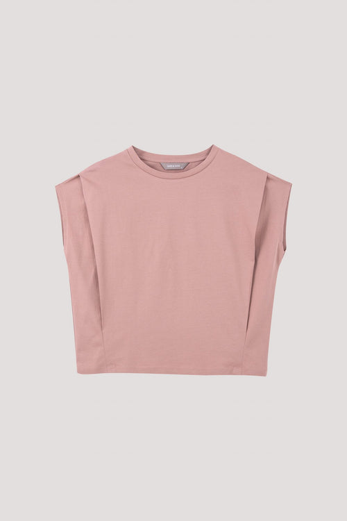 color:PINK