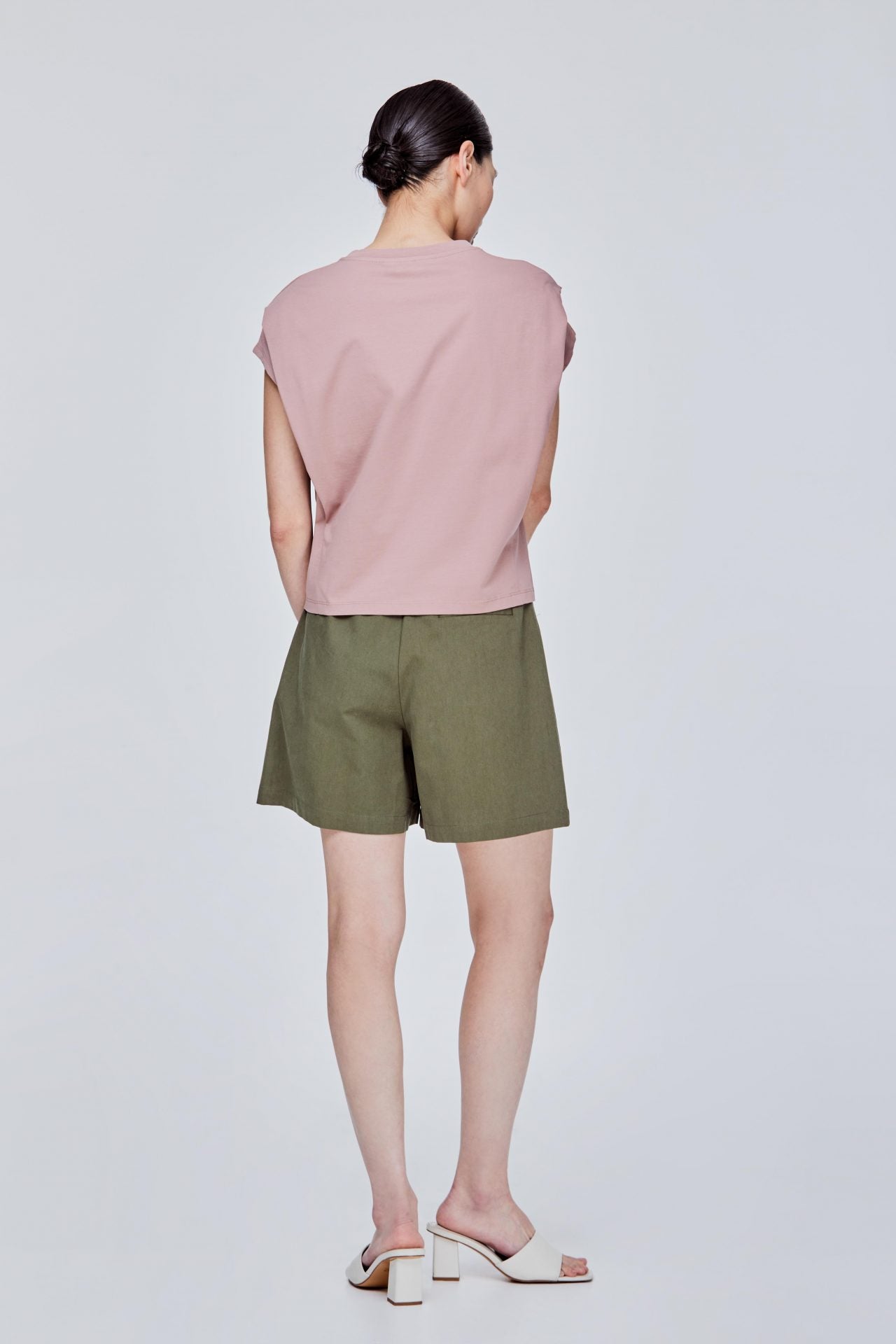 color:DUSK PINK