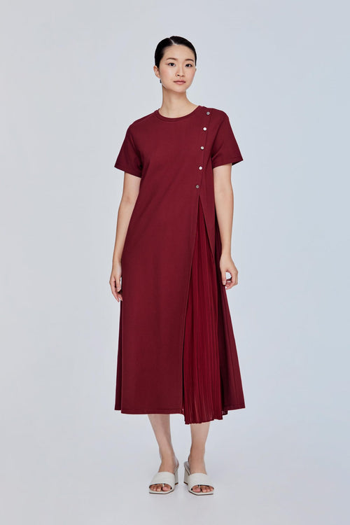 color:MAROON