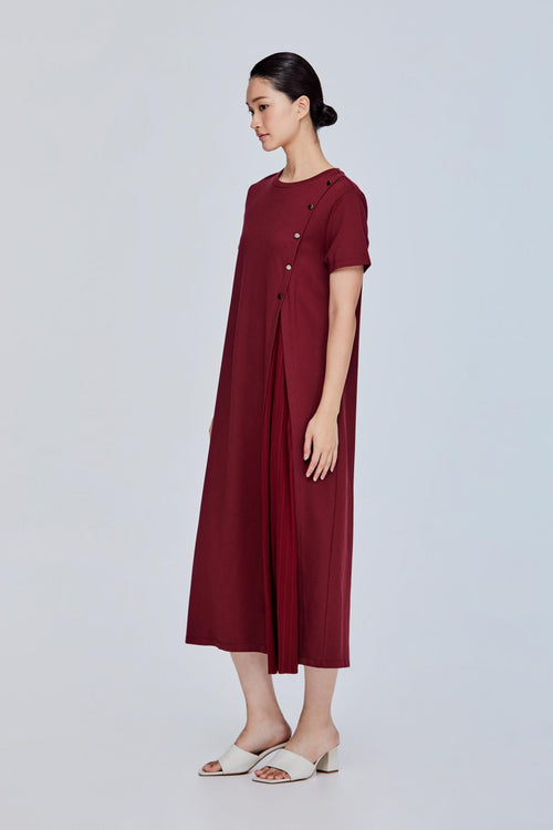 color:MAROON