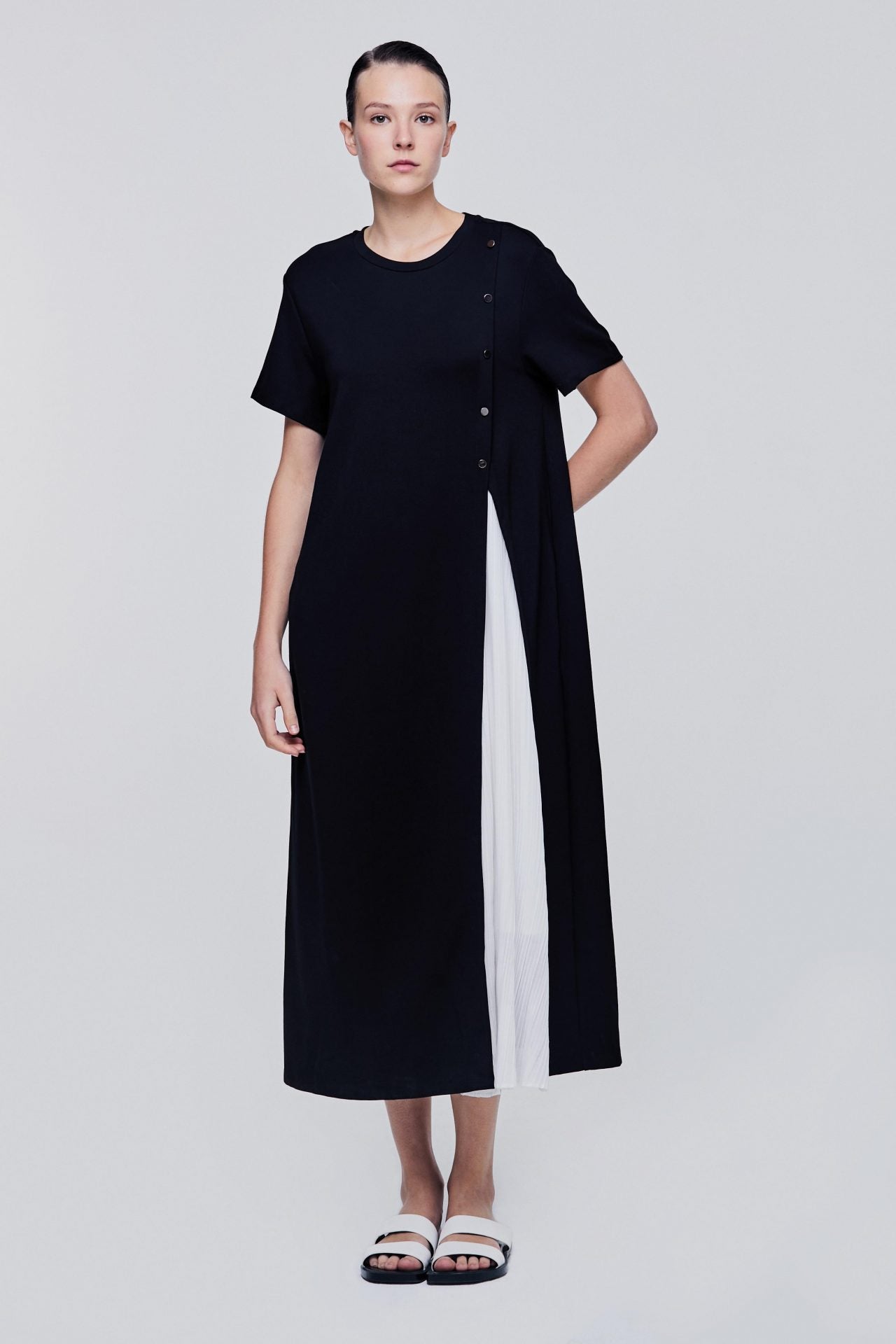 color:NOIR