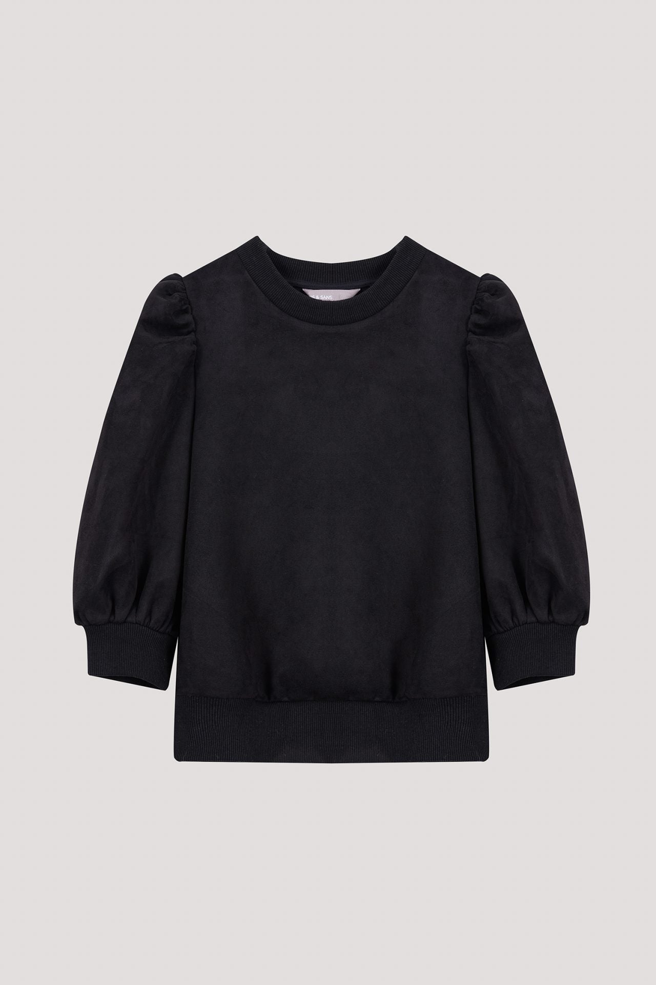 color:NOIR