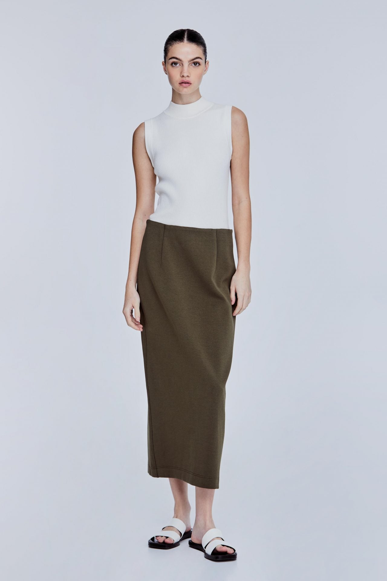 color:ARMY GREEN