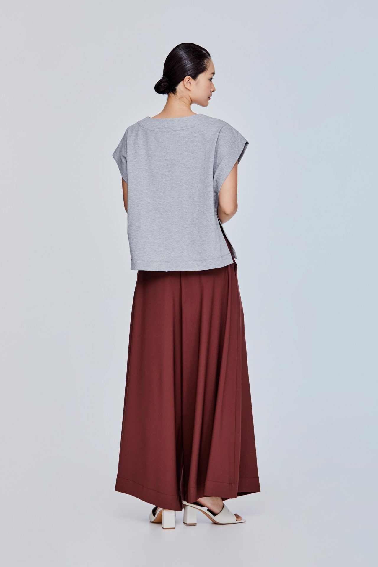 color:HUE GREY