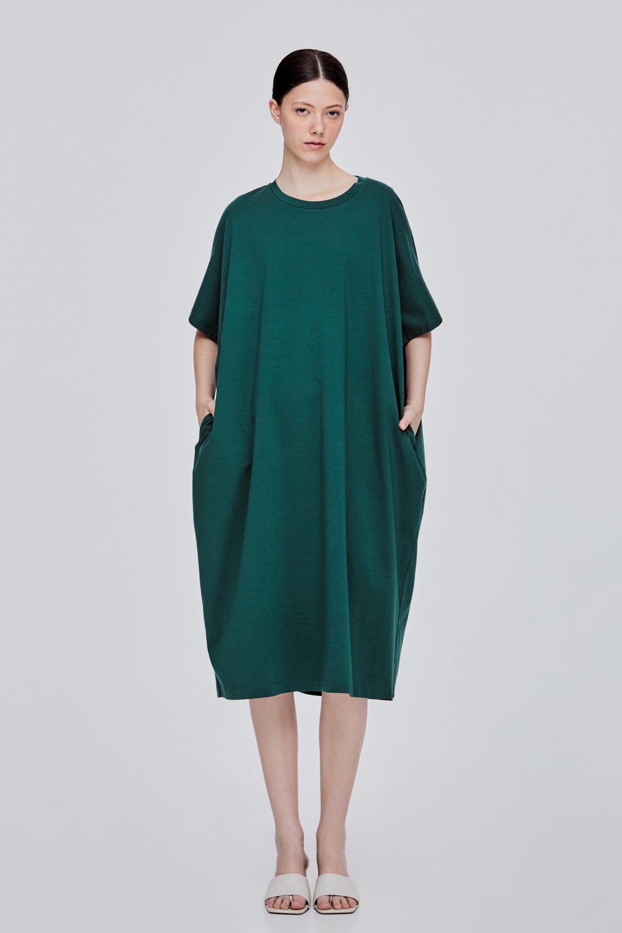 color:DARK GREEN