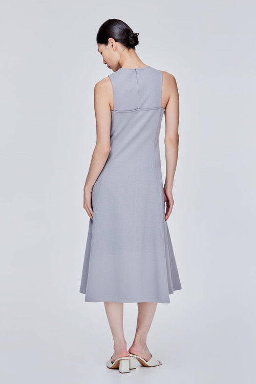 color:GREY