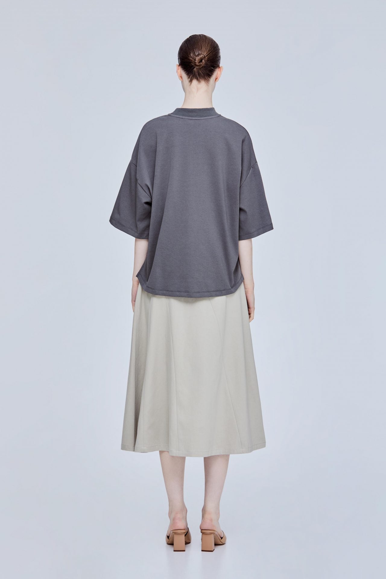 color:DARK GREY