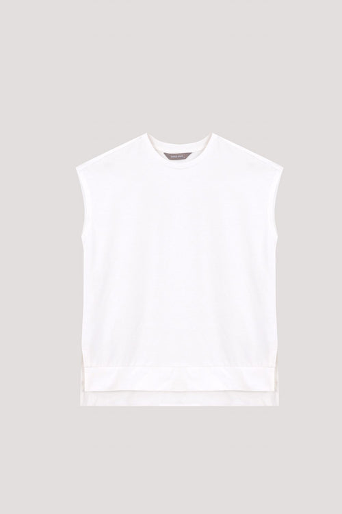 color:IVORY