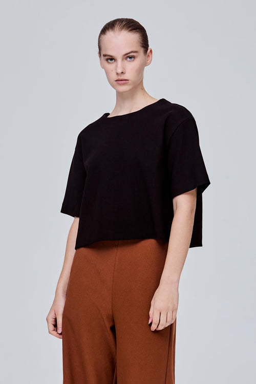 color:NOIR