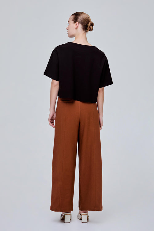 color:NOIR