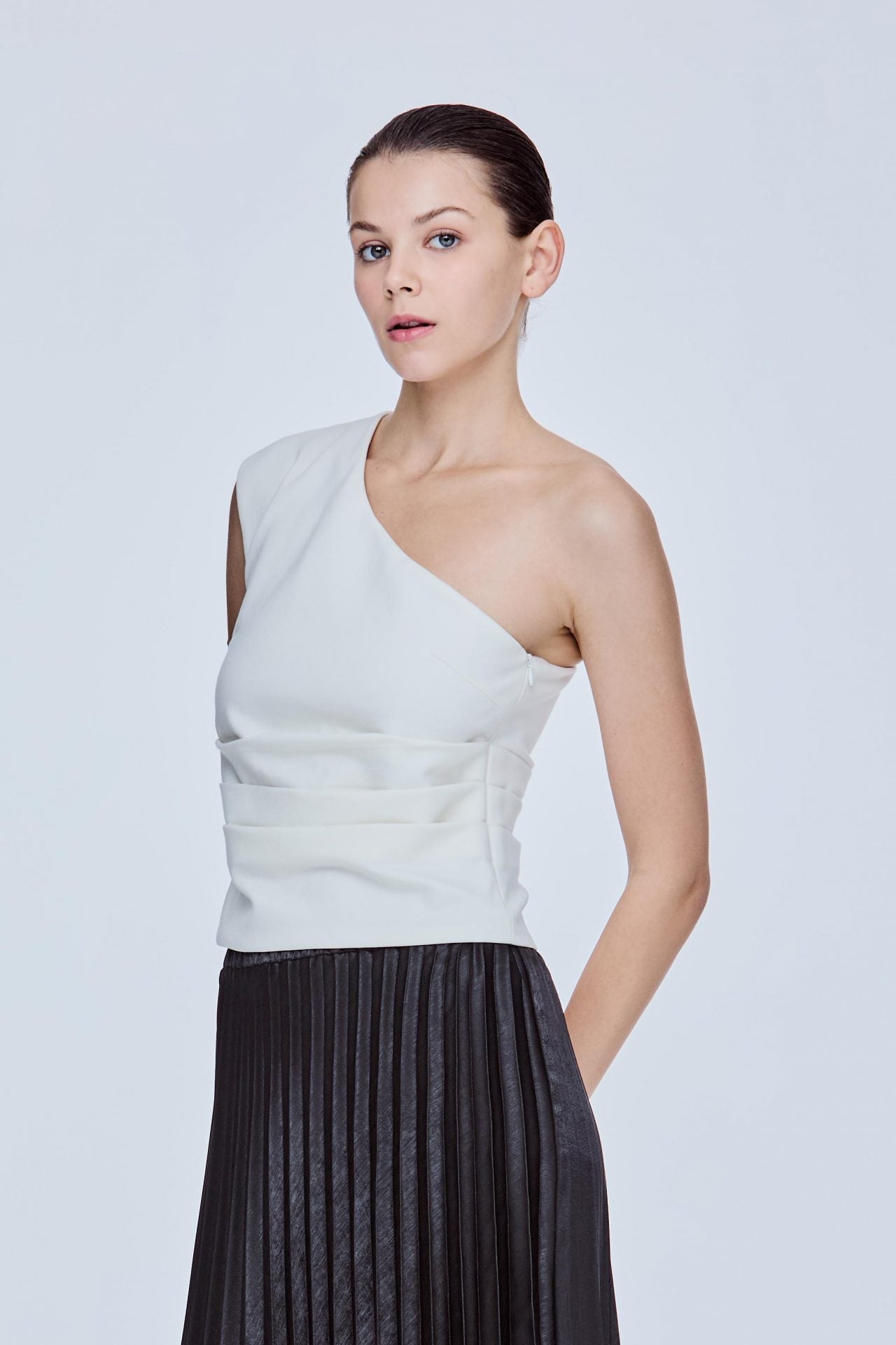 color:IVORY