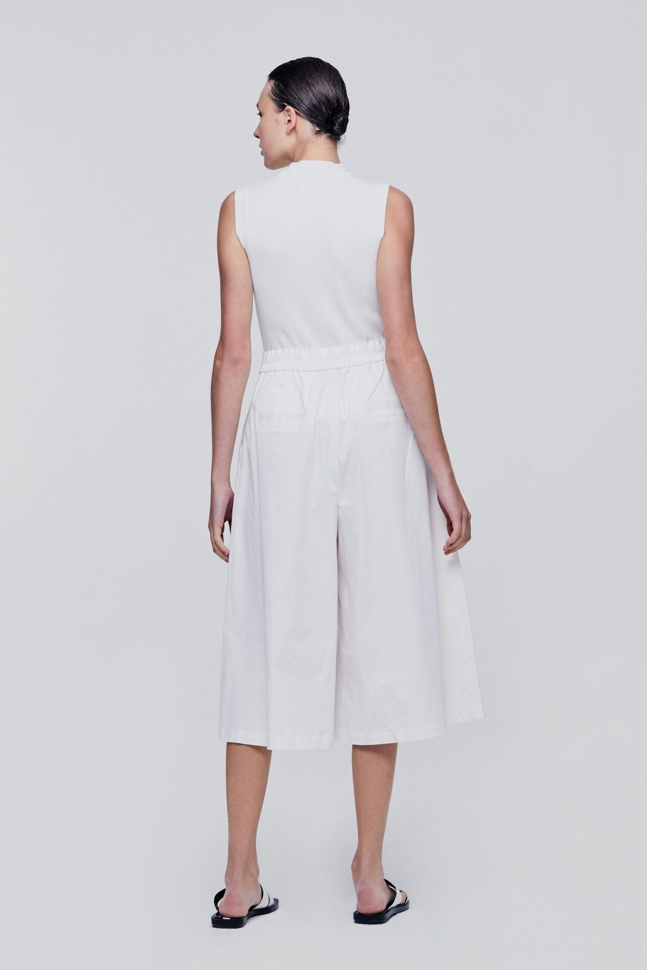 color:IVORY 3
